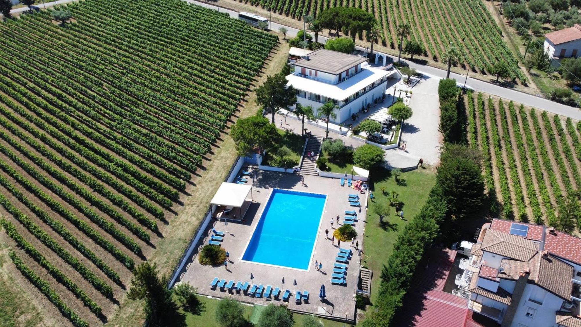 Hotel La Tombola Agropoli Eksteriør billede